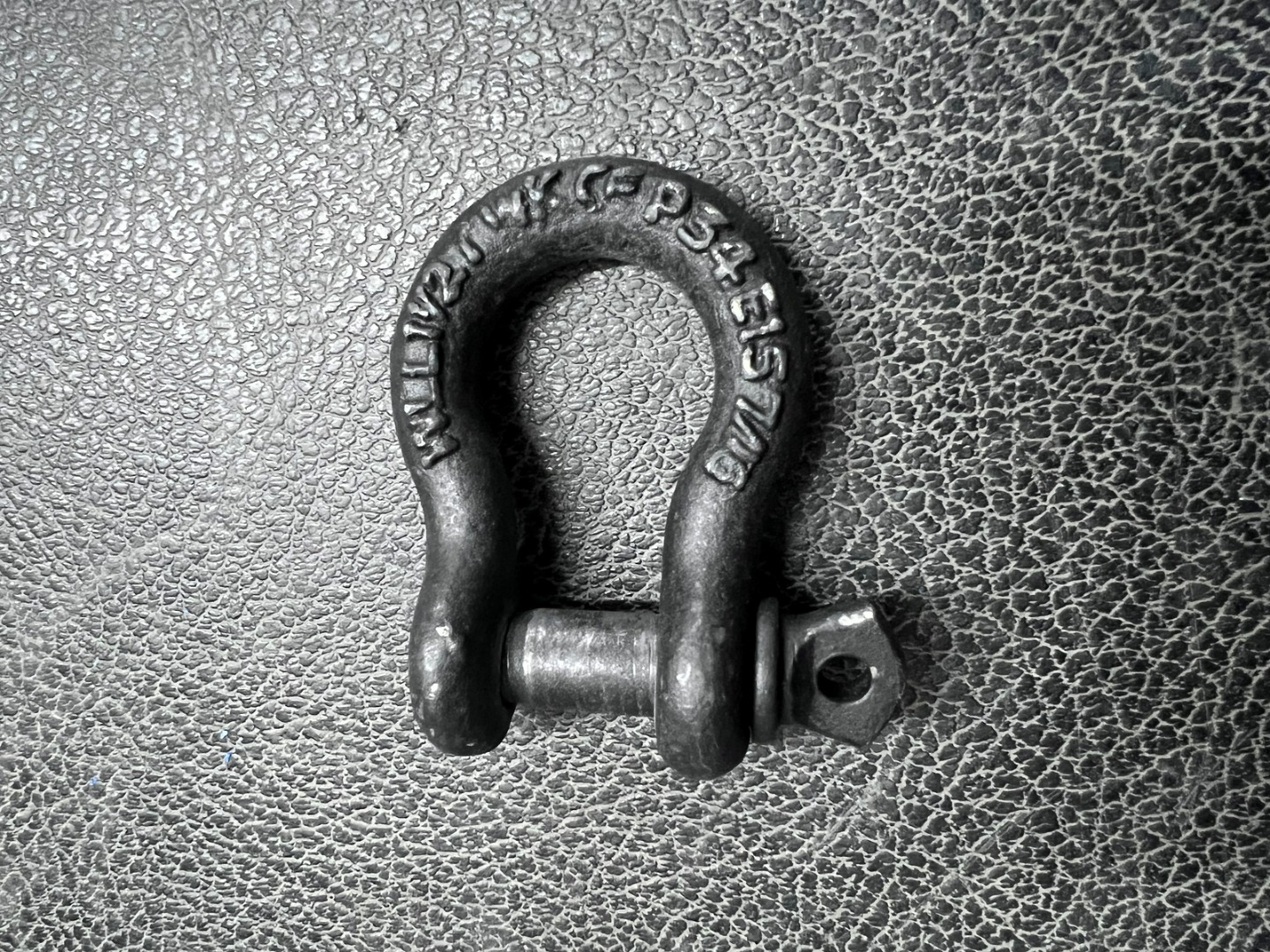 Various Shackle Black (1.5t) 7/16" 2.00 USD Gebrauchte